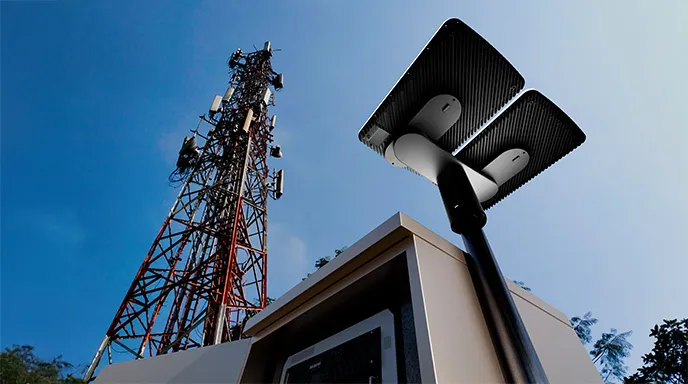  Low-angle shot of a portable communication base station featuring a modern dual-panel antenna