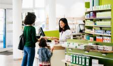 picture of women shopping