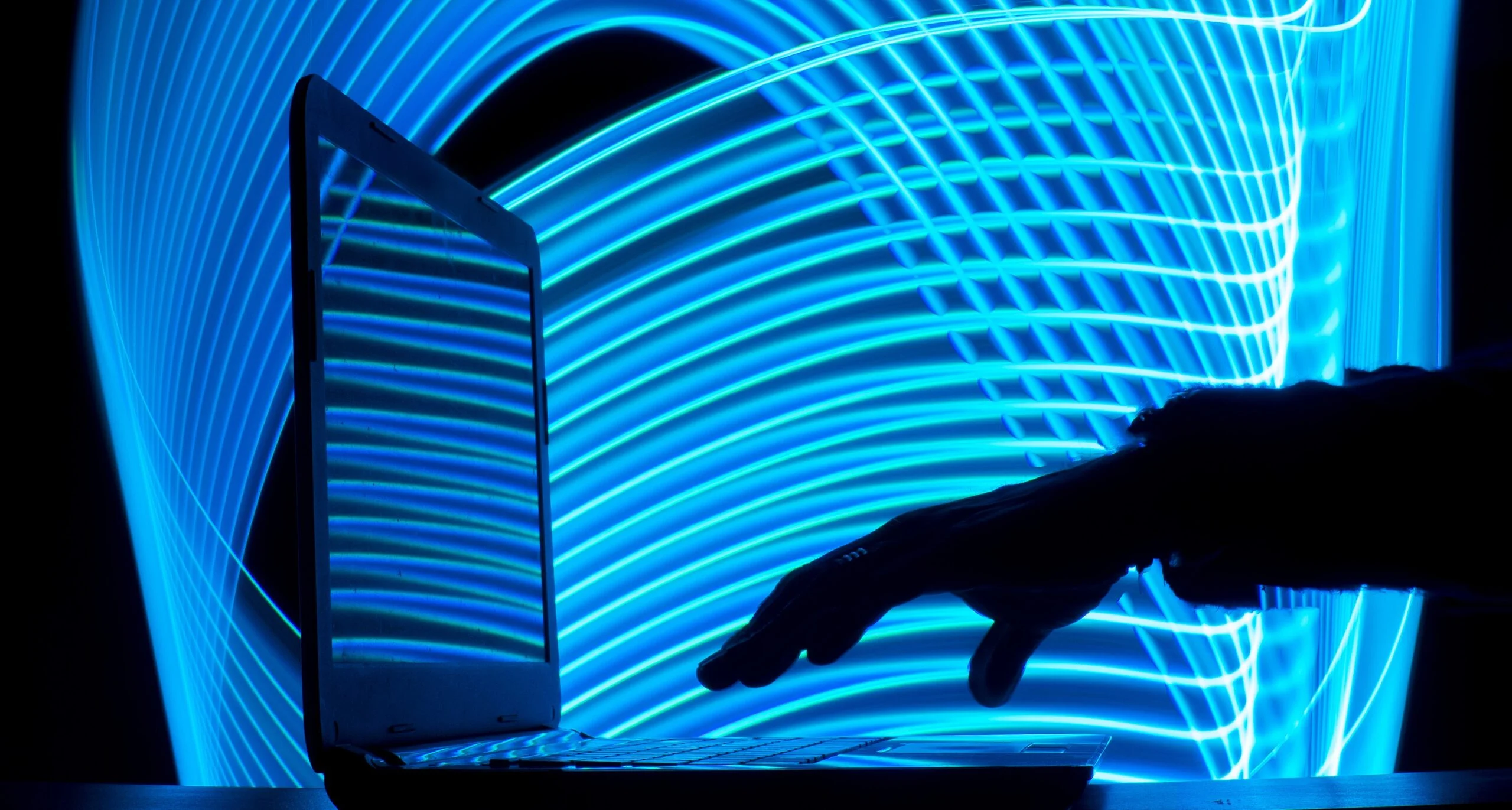 Effective Network Security Strategies for Cyber Resilience in Distributed Enterprises