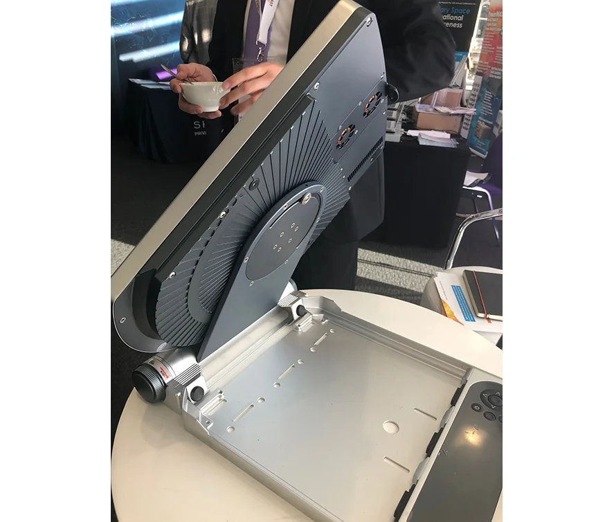 Side Angle Open Antenna